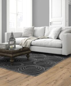 Refined oak