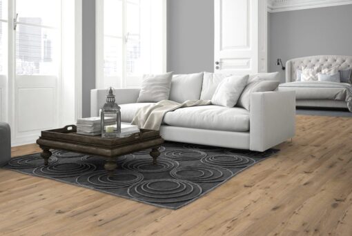 Refined oak